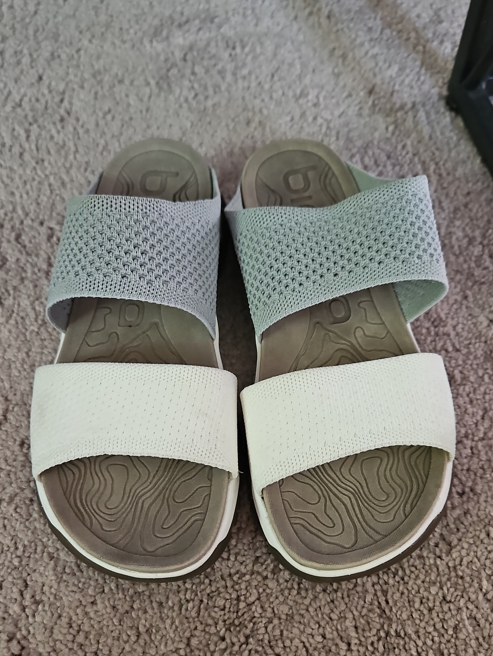 Bionica Nilsa Slide Sz 9 Light Gray and White